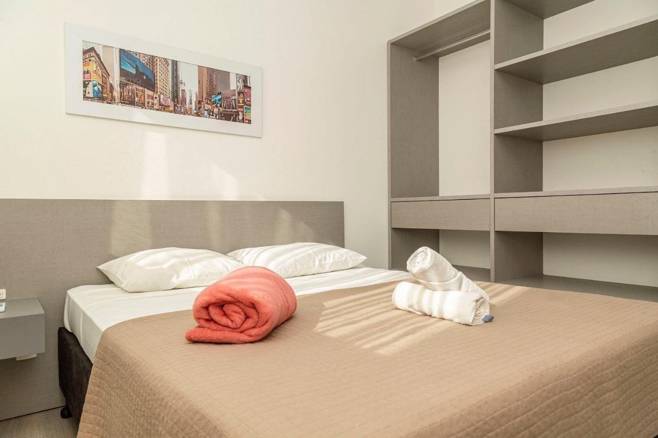 Punta Blu 102-7 - Apartamento De Alto Padrao Em Condominio Exclusivo, Quadra Poliesportiva - Piscina - Portaria 24H. Bombinhas Esterno foto